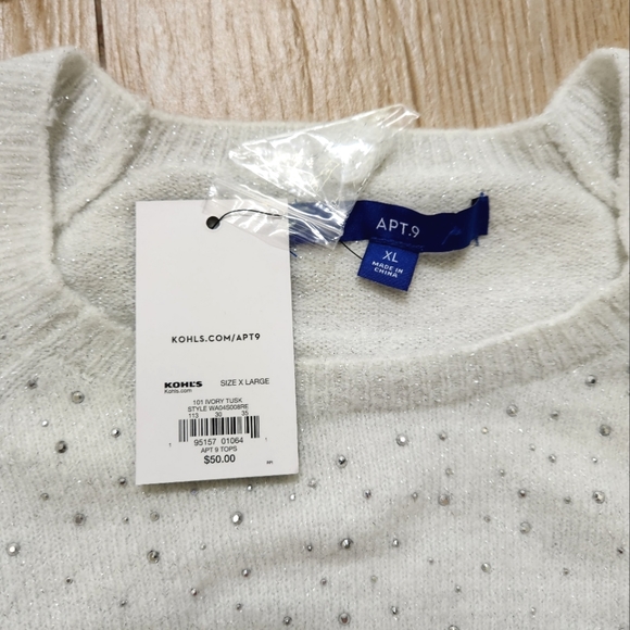 Apt. 9 White Sweater Silver With Studs size XL - Picture 7 of 9